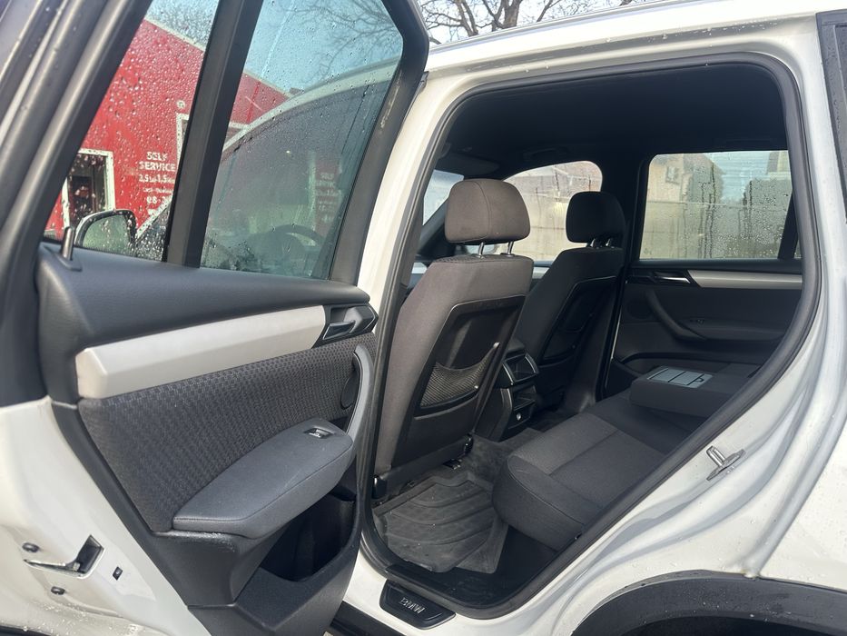 BMW X3 X-drive, Automat, Navi, Xenon, Head up