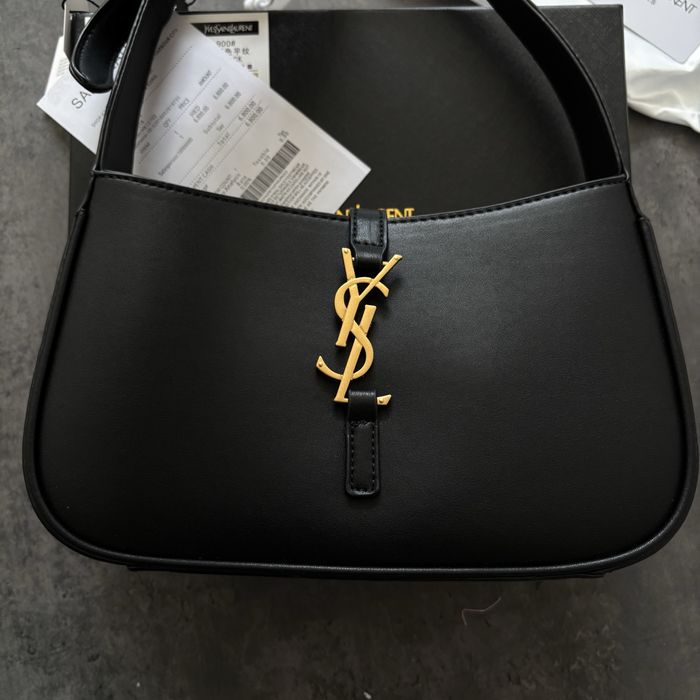 YSL Shiny Black Onyx - Чантичка