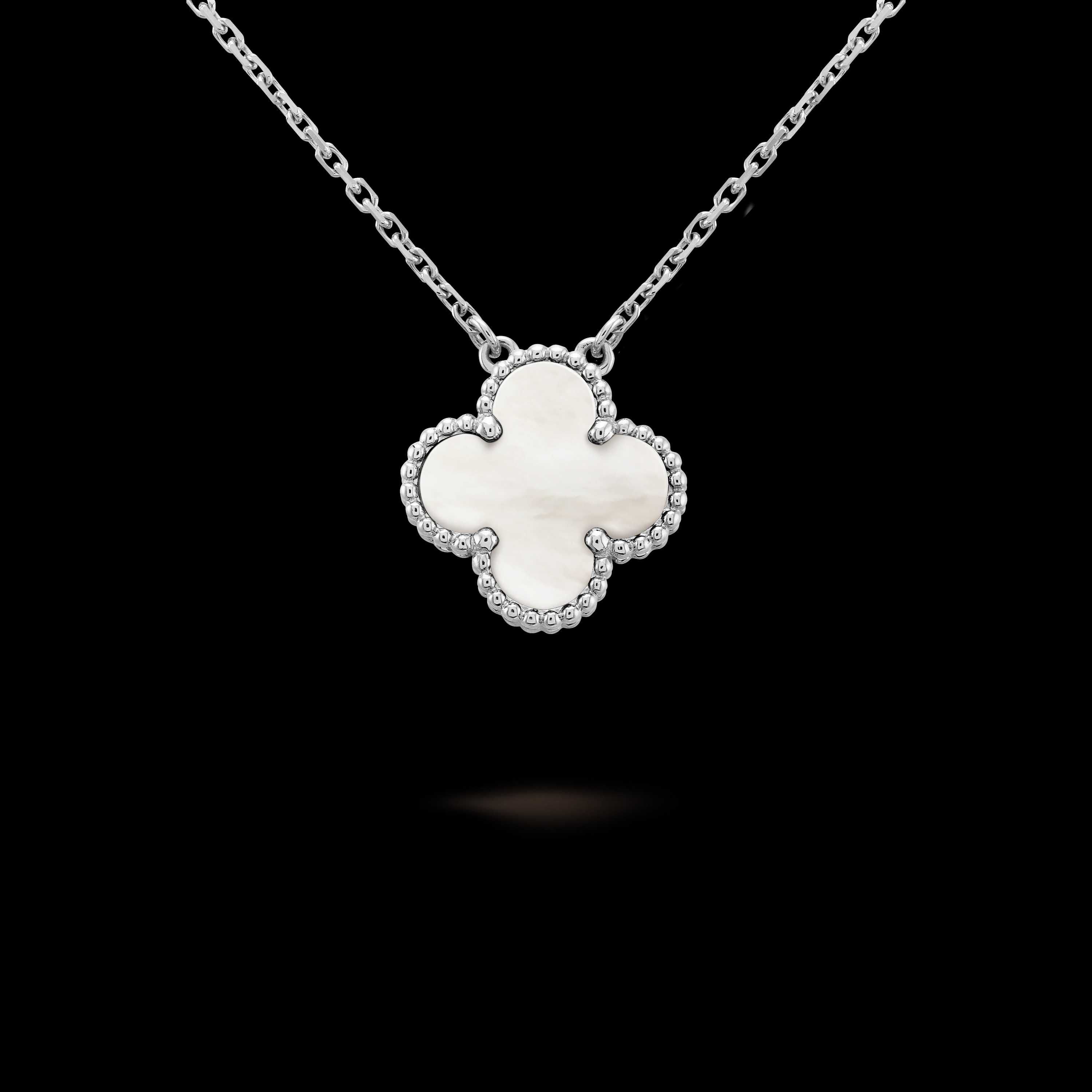 Van Cleef & Arpels VCA Silver Mother of Pearl Alhambra Дамско Колие