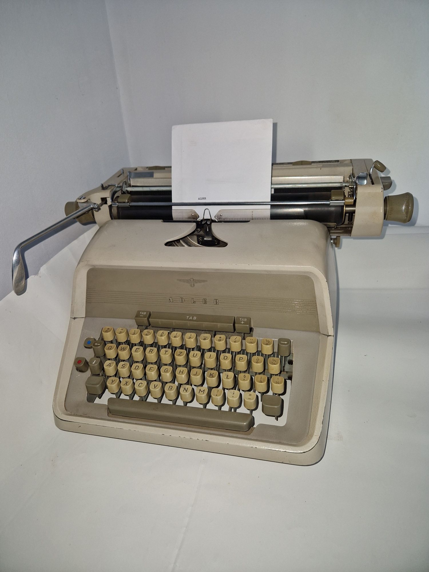 Masina de scris profesionala de colecție ALDER