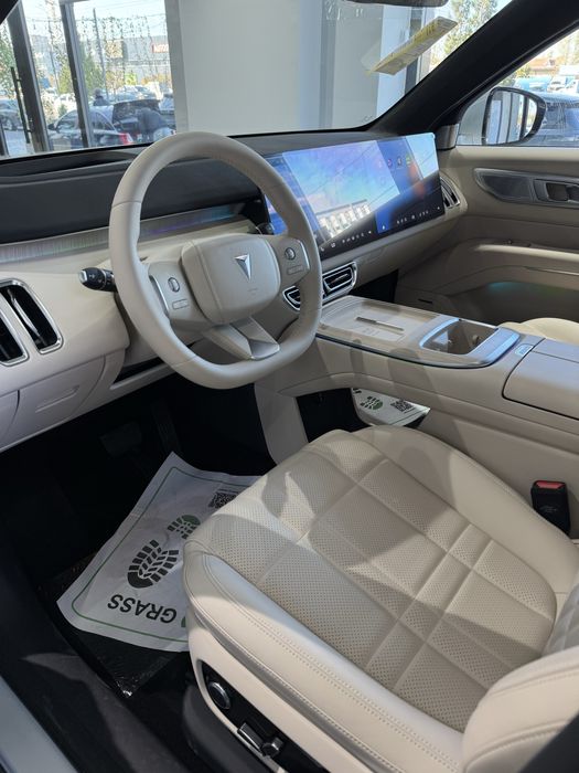 Deepal s09 Ultra plus. 2026 res