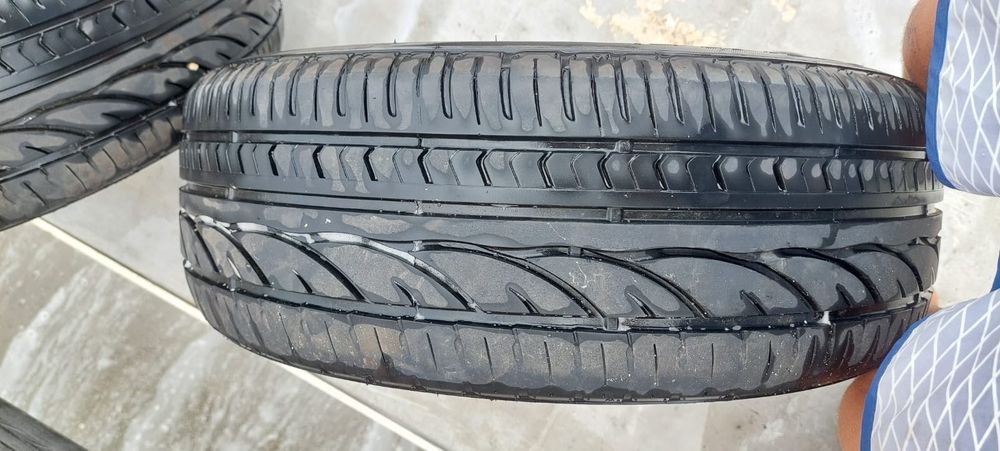 vand jante ford 4 gauri