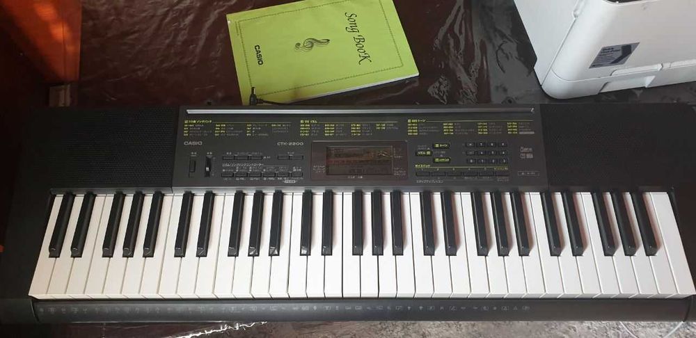 Продается CASIO CTK-2200 синтезатор
