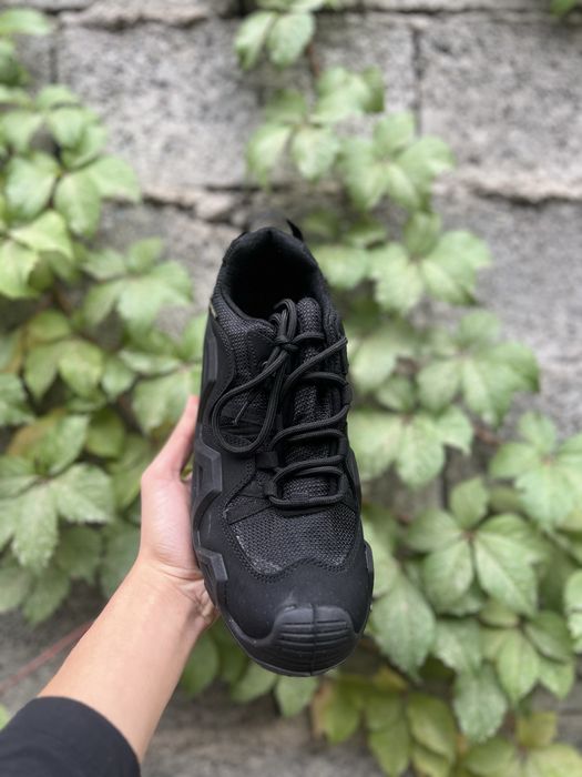 Продаю мужские кроссовки