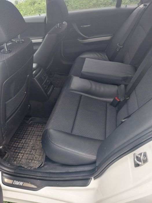 Перфектен Черен ел. кожен салон с мемори  Ляв Волан BMW E91 LCI FACE