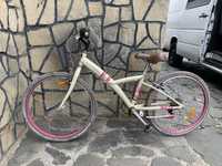 Bicicleta Btwin cadru aluminiu roti 24”