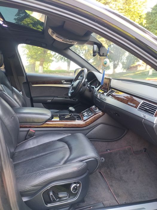 Audi a8 Matrix 2012