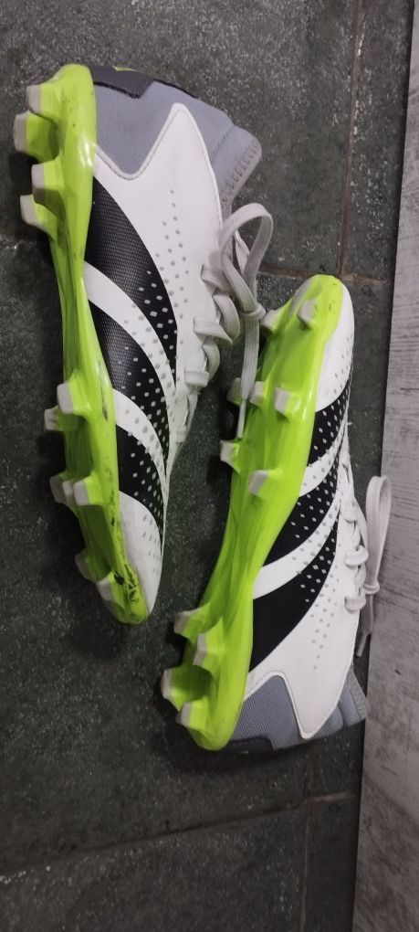 Adidas детски бутонки