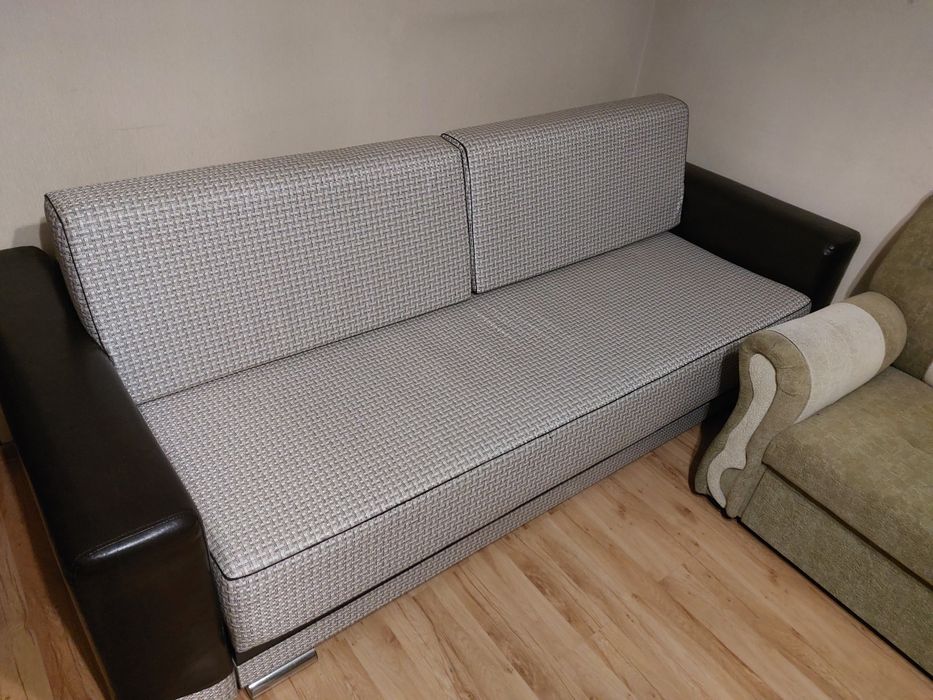 Диван в отличном состоянии, разборный