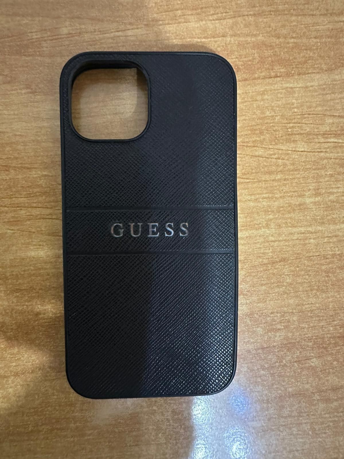 Husa Guess iPhone 13 mini