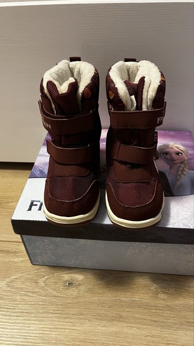 Ghete impermeabile fetita