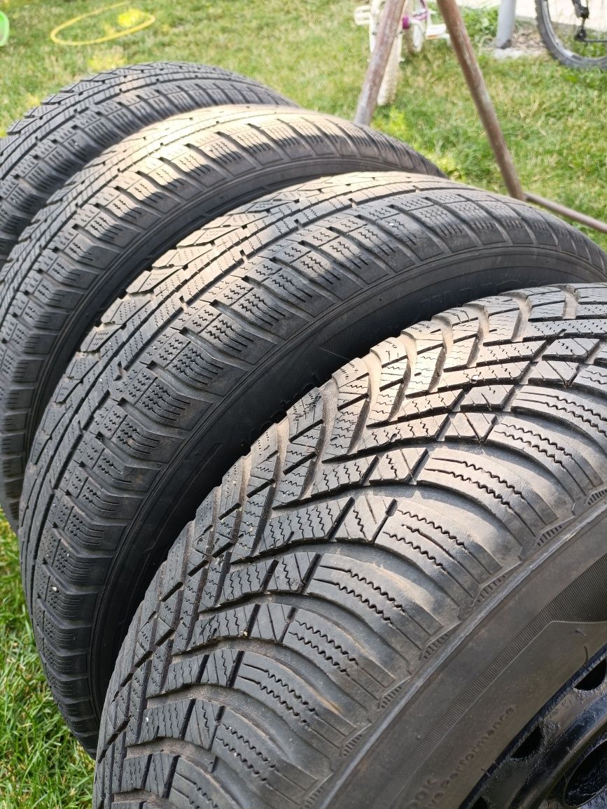 Anvelope iarna 215 70 R16 Hankook 2021 + jante tabla