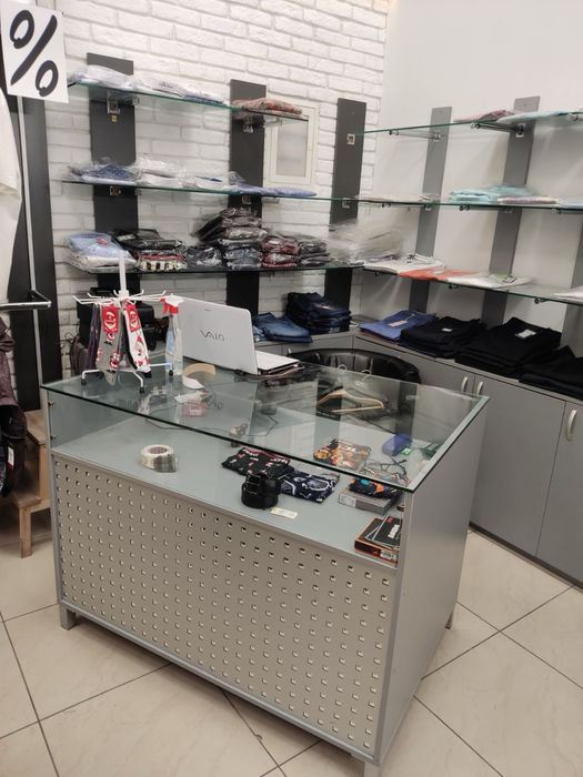 Продавам оборудване за магазин