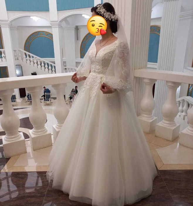 Свадебное платье
