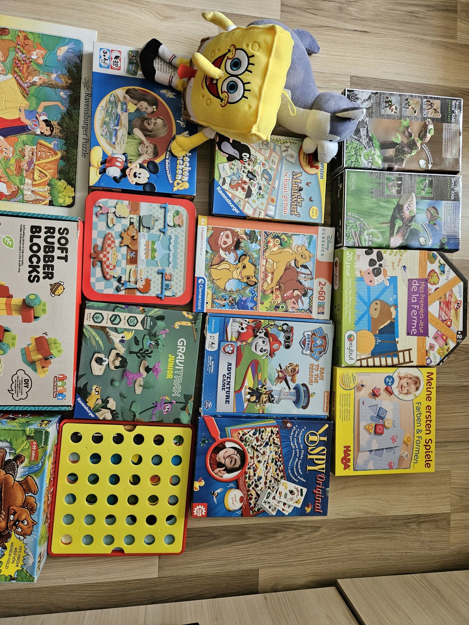 Играчки и пъзели