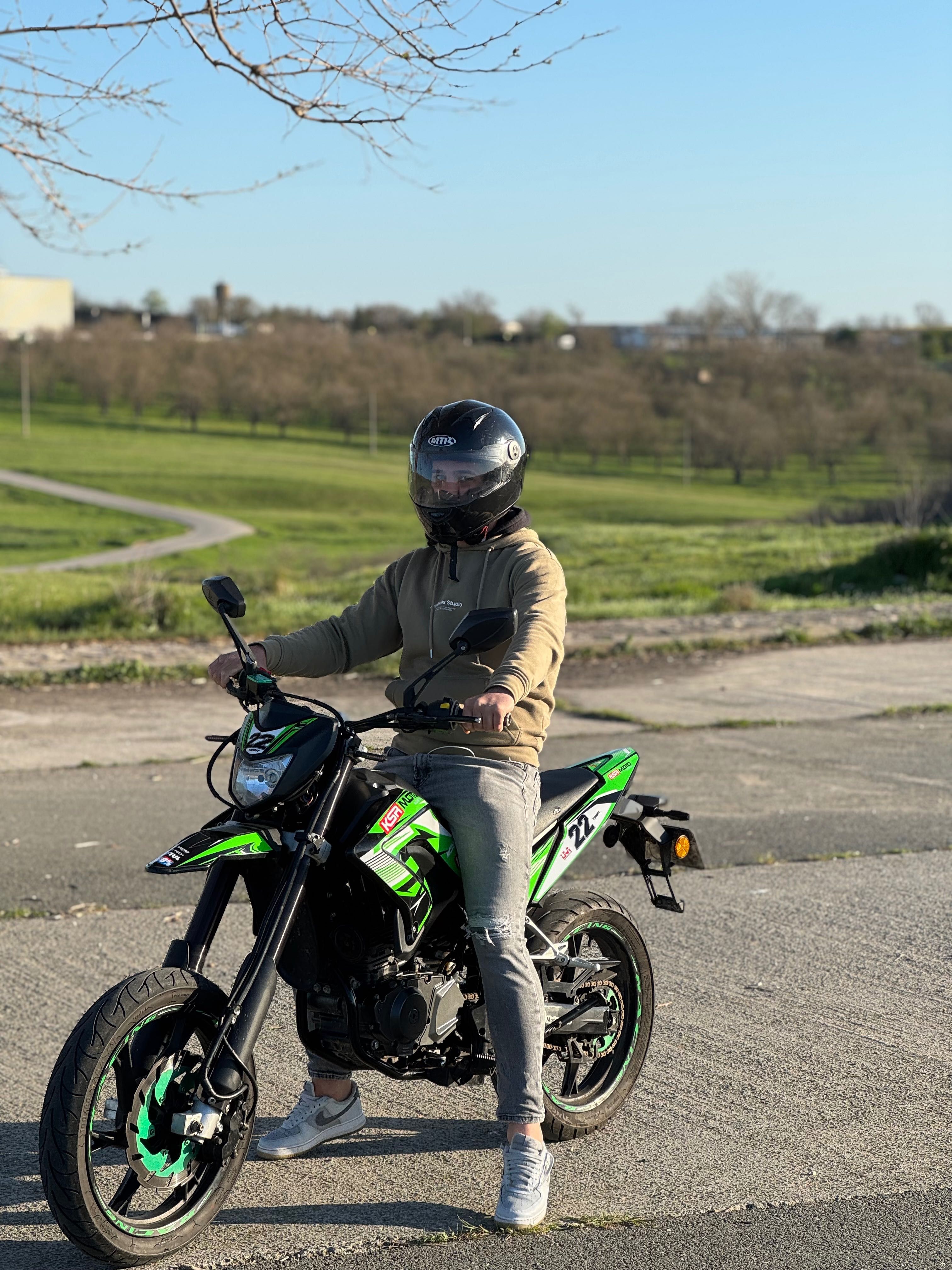 Vând KSR 125 2018 A1