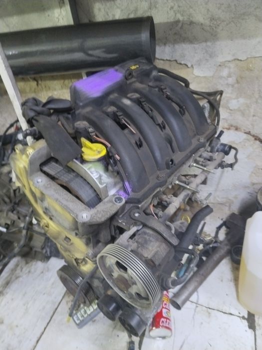 Рено матор к4м на Ларгус