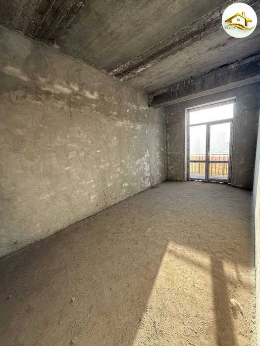 Продаётся 3х квартира на 4 этаж орр КАНЕЧКА