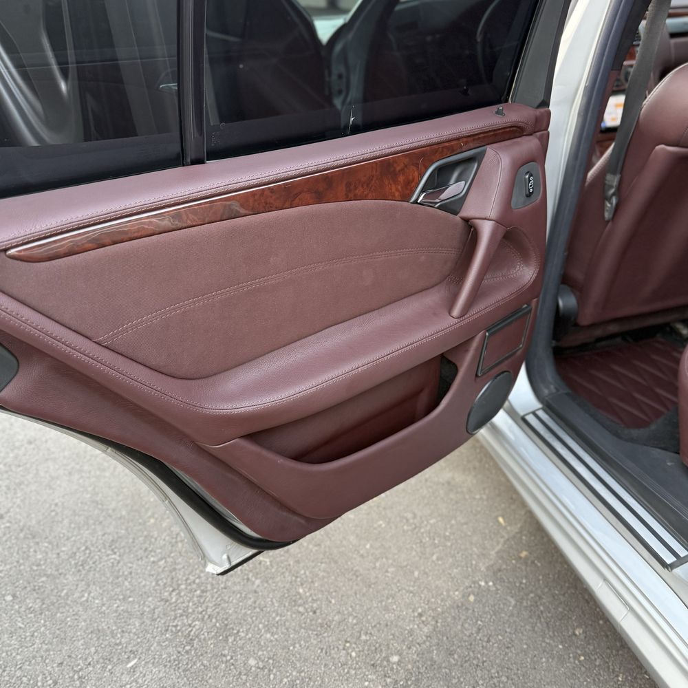 Mercedes benz w210 E55 sotiladi yoki barter