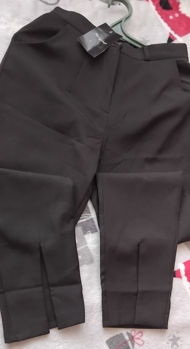 С этикеткой новые продам срочно Рр42-46