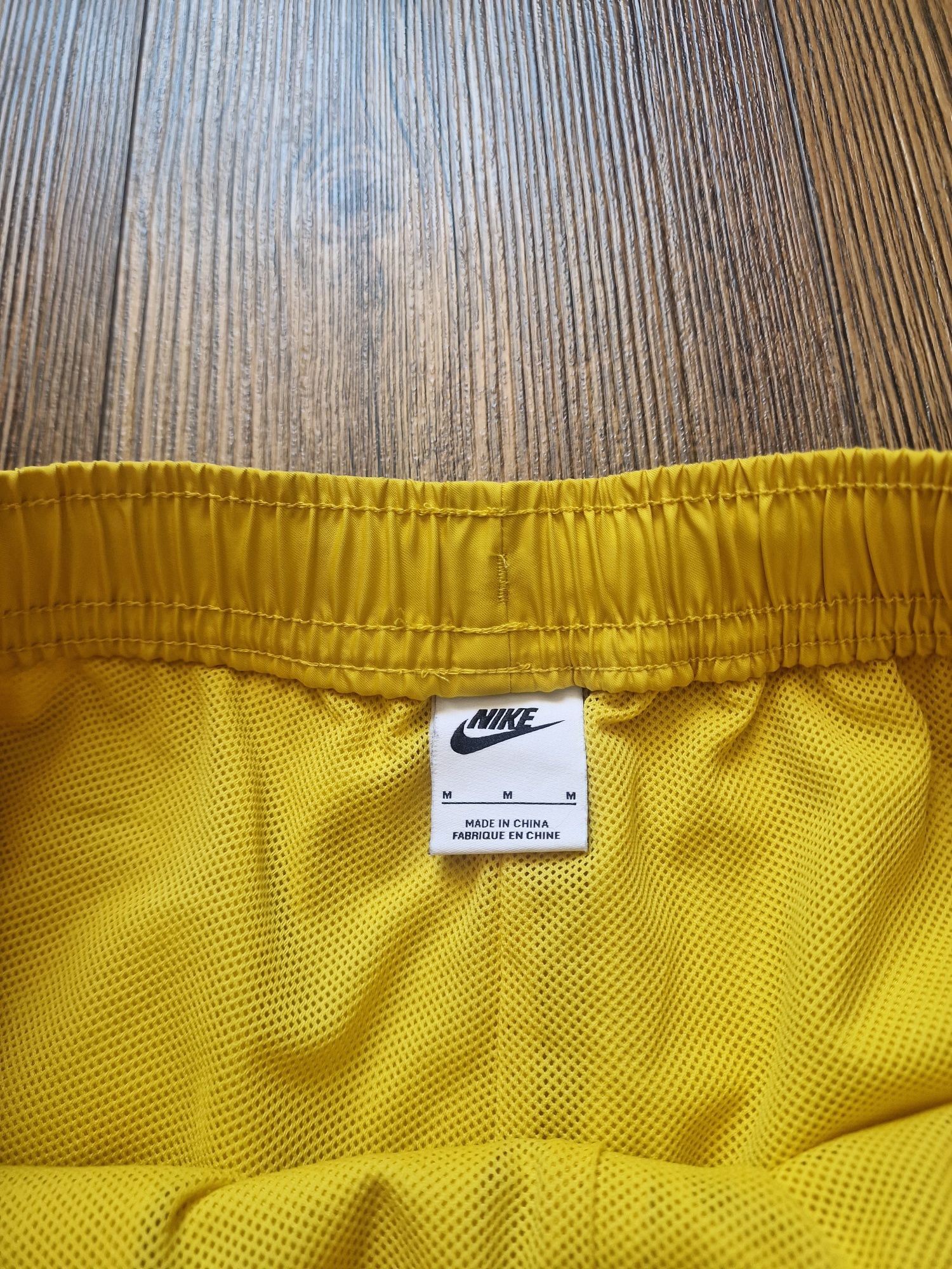 Страхотни мъжки къси панталони NIKE размер М