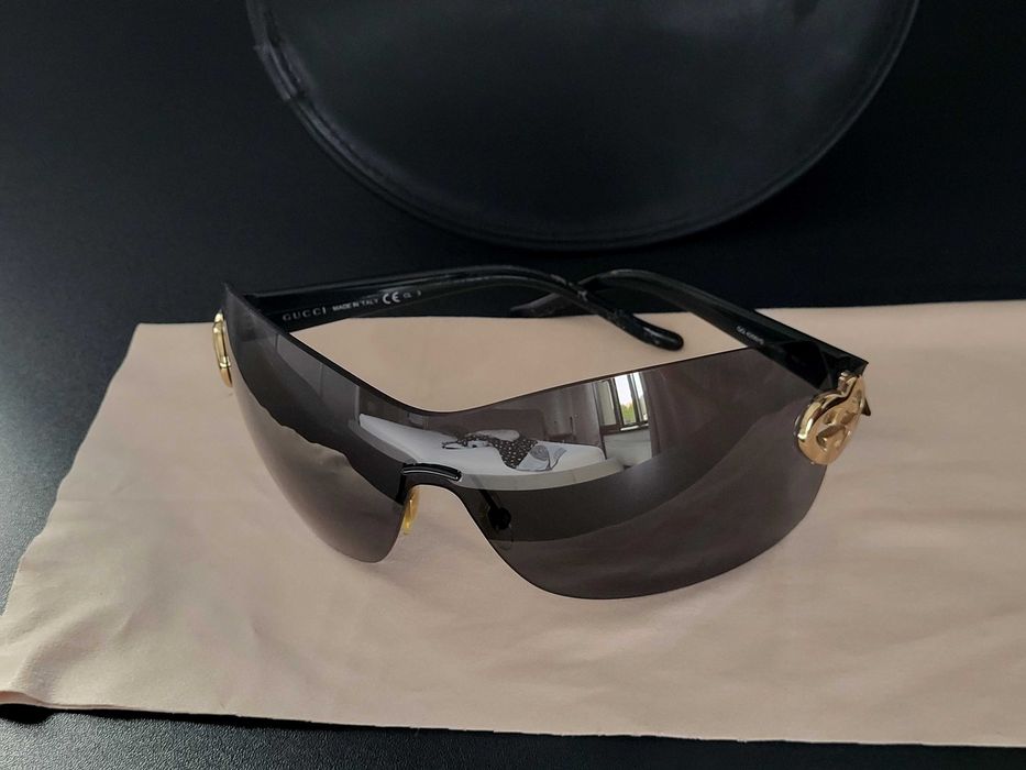 Ochelari de soare Gucci, ca NOI!Provenienta Italia,orginali(GG 4200/S)