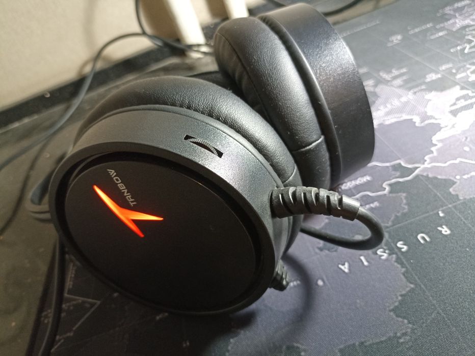 Игровые наушники и мышь для тех, кто играет серьёзно