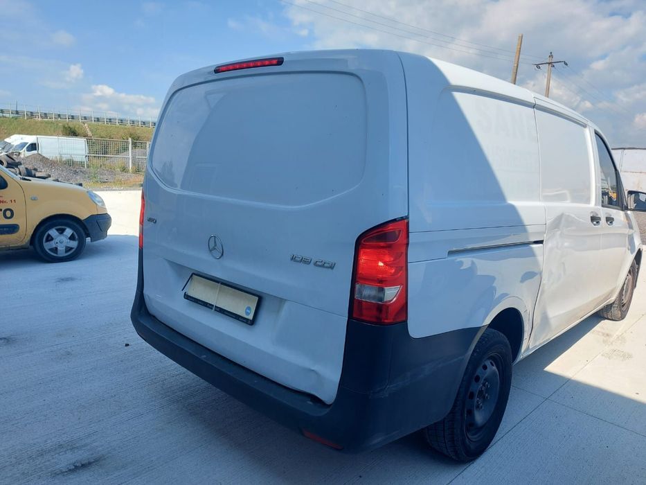 Dezmembram Mercedes Vito, an 2017, motor 1.6 CDI, cutie manuala