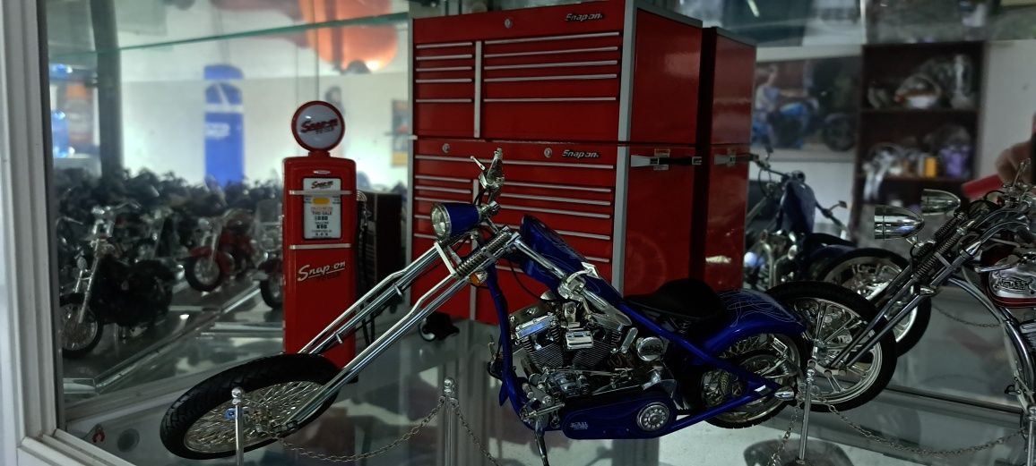 Harley Davidson-Snap on