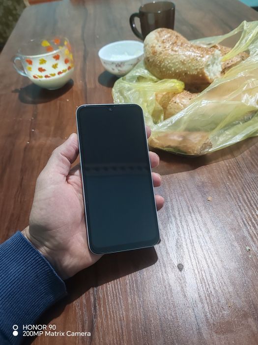 Samsung A15 5G 5G 8 /128gb(2024)iwlawi zur aybi yuq tozza telefon uy