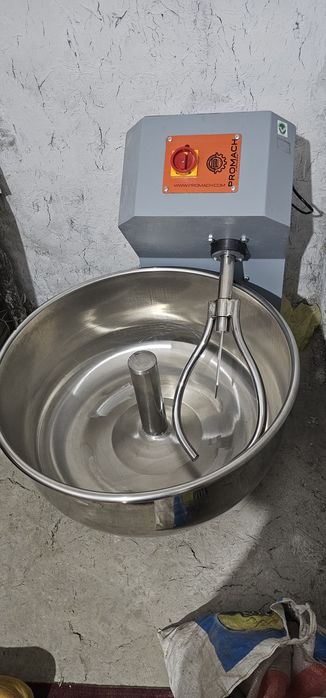 . Mishalka xamir qarish uskinasini