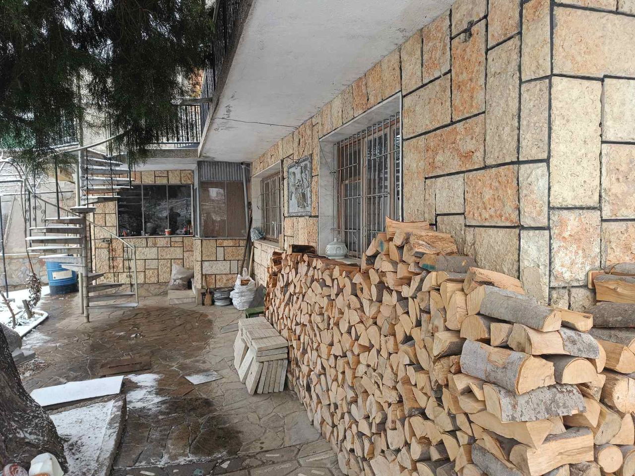 Продава се Къща в с. Енина, Област Стара Загора - 200 кв.м за 587 €/кв.м - Снимка #4