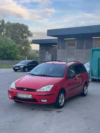 Vând sau schimb ford focus