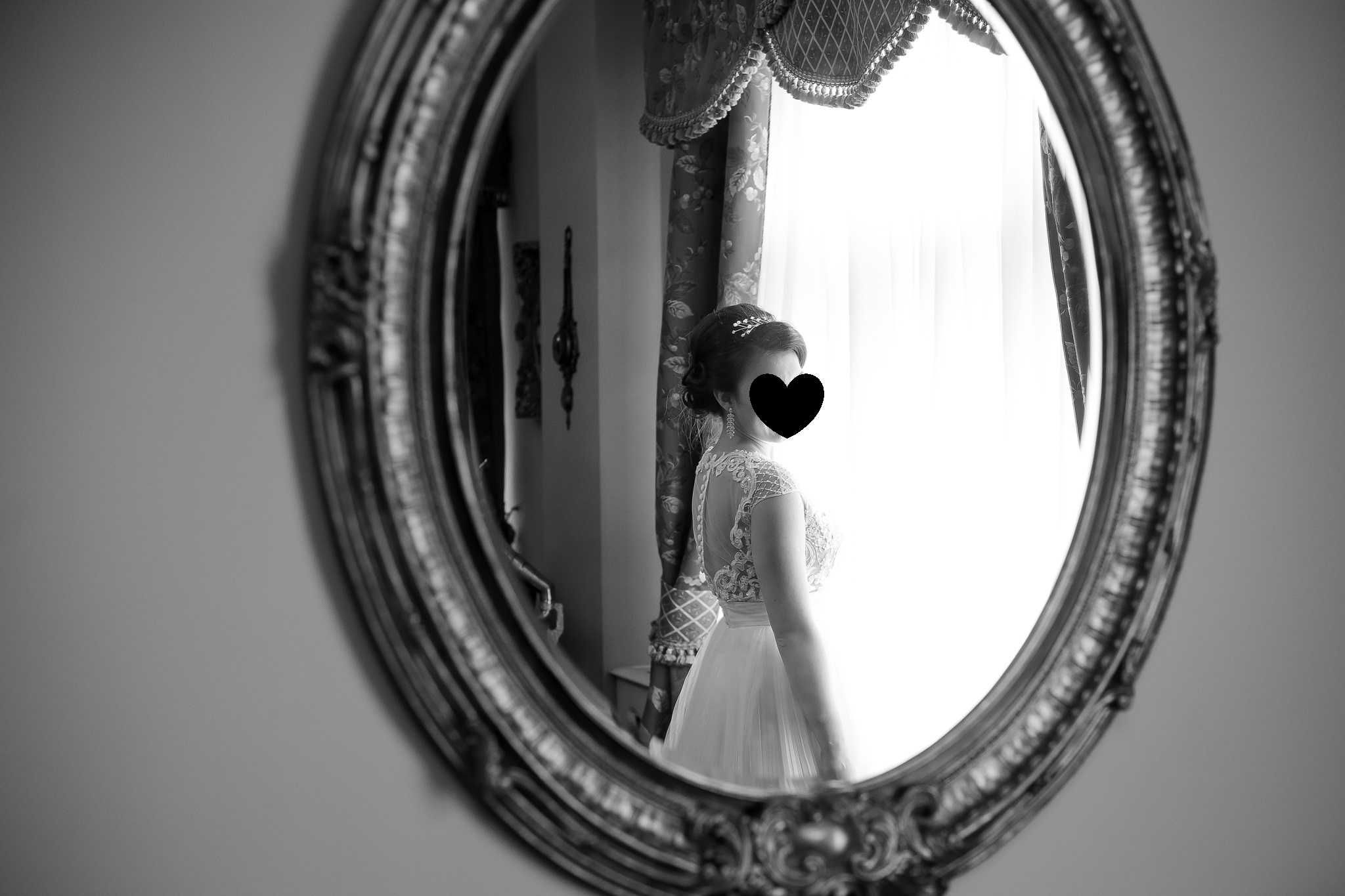 Rochie de mireasa Natalia Vasiliev cu crinolina si accesoriu par CADOU