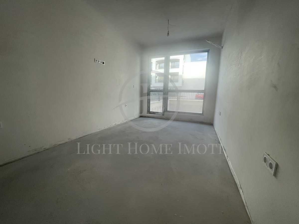 Продава се Тристаен апартамент в Пловдив, Христо Смирненски - 141 кв.м за 1015 €/кв.м - Снимка #8