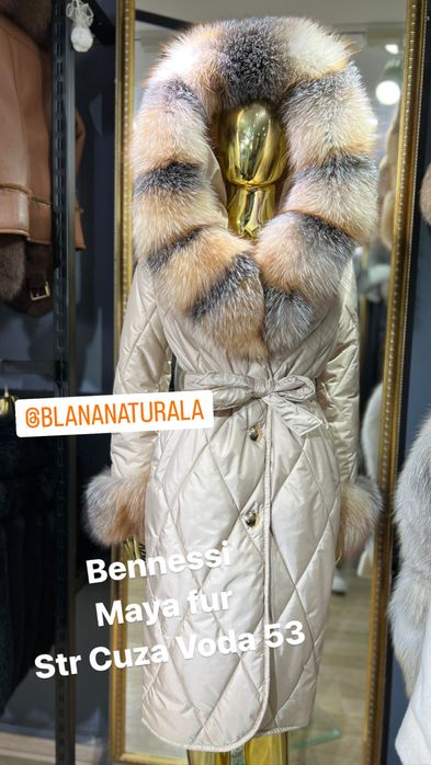 Geaca impermeabila cu blana naturala