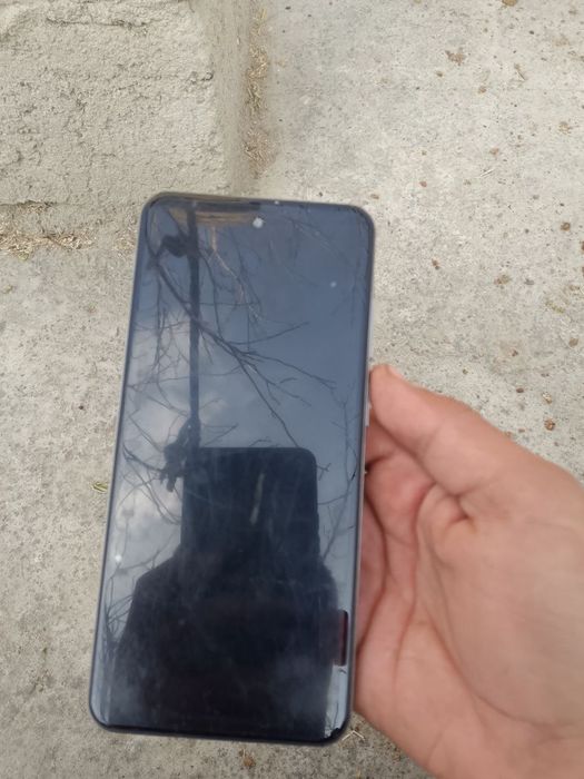 Samsung A56 5G srochna sotishim kerak