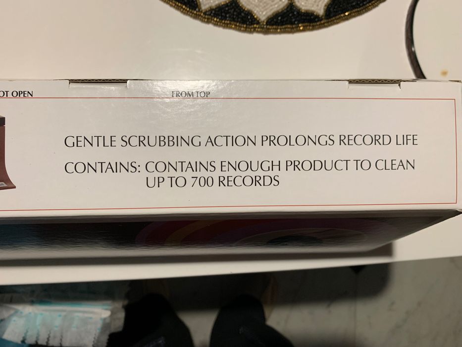 Spin clean vinyl cleaner