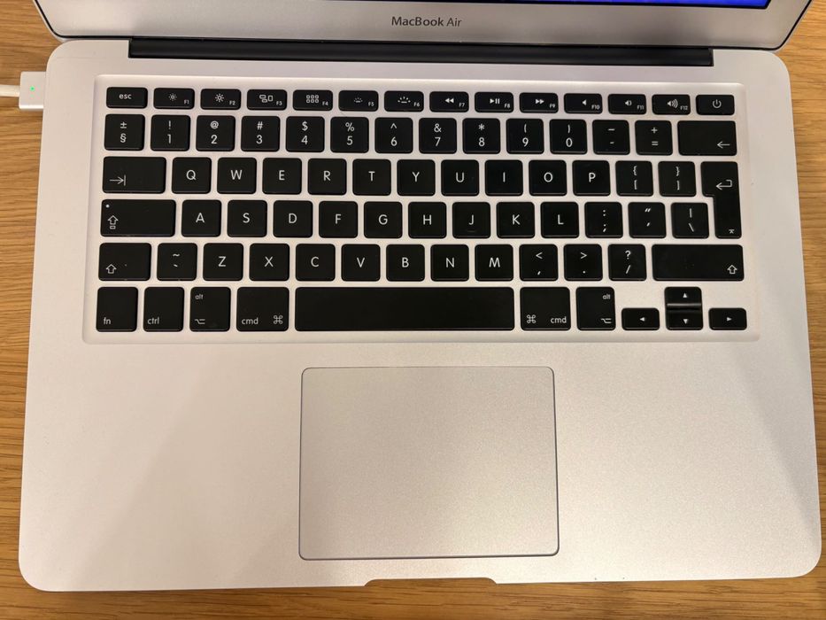 MacBook Air 13 inch 2017