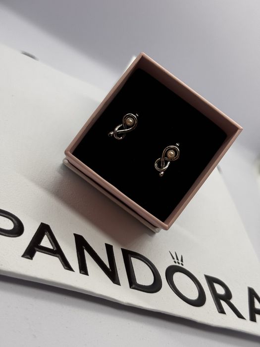 Пандора обеци Pandora