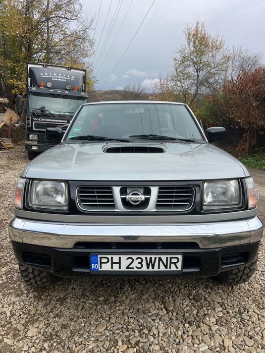 Nissan Navara D22