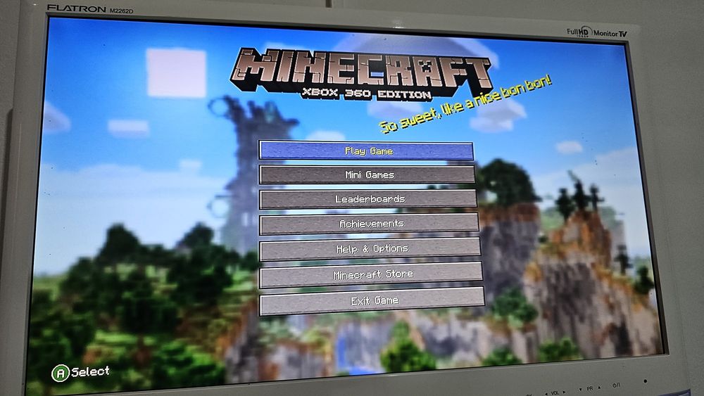 Xbox slim complet 1 maneta originala + 12 jocuri Minecraft