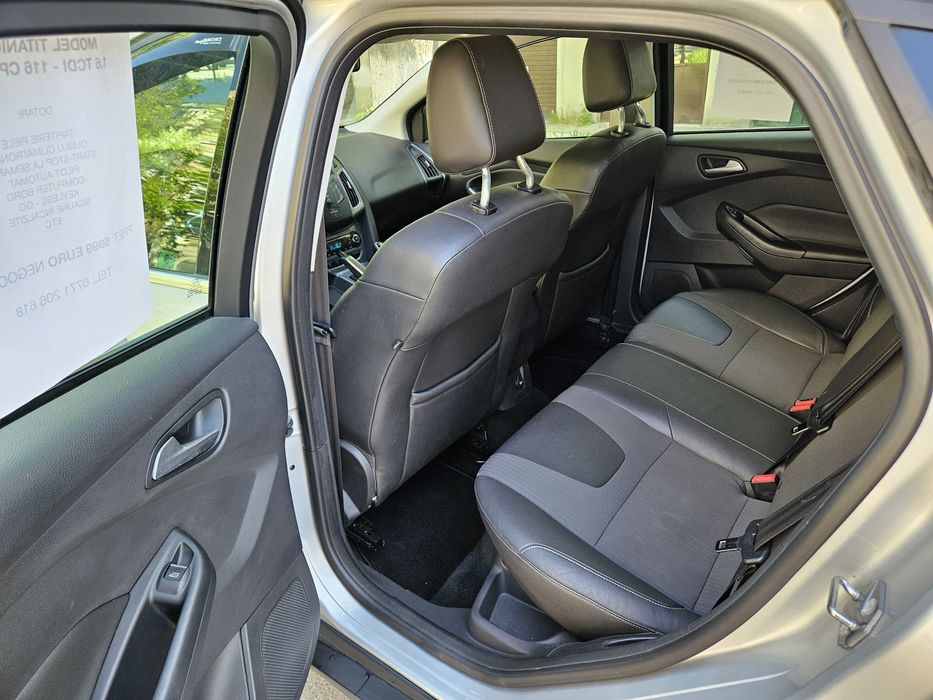 Ford Focus model Titanium 2012 / Piele / Keyless GO-Entry / Clima /
