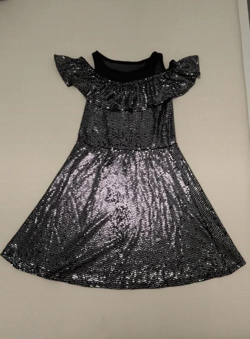 Rochita varsta 8-10 ani