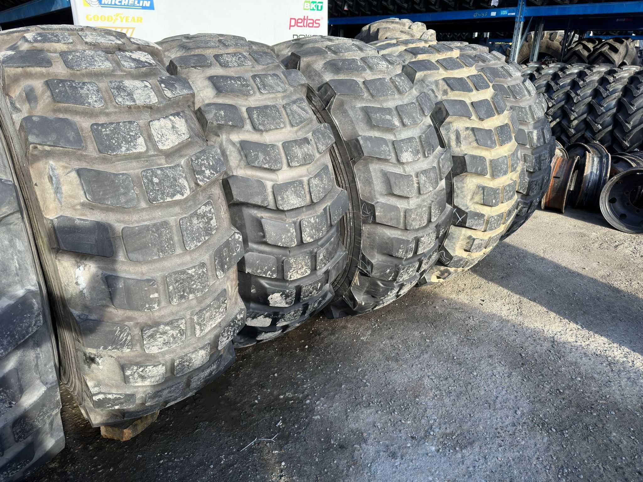 Anvelopa 23.5 R25 MICHELIN TYPE B XL 188E pentru Terex TL310