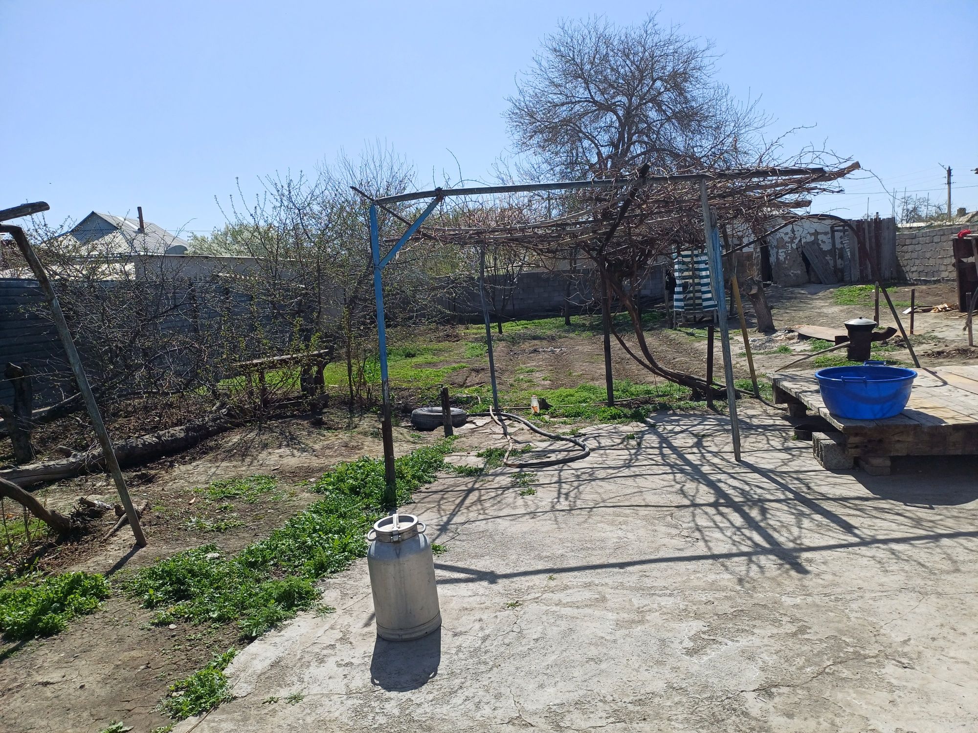 Үй сатылады.Бекзат мөлтек ауданы