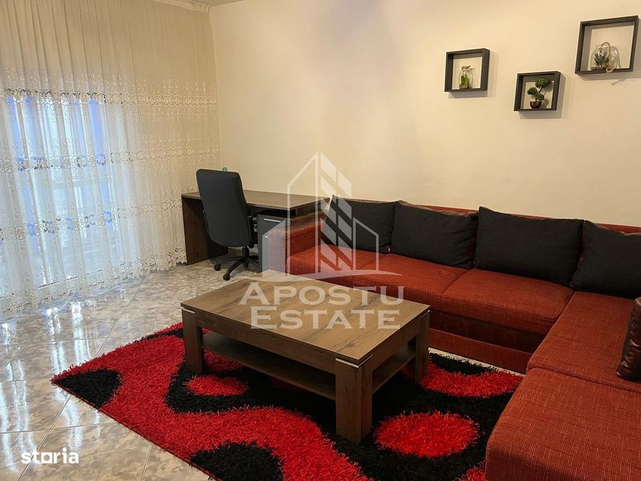 Apartament cu 3 camere, decomandat, zona Bucovina