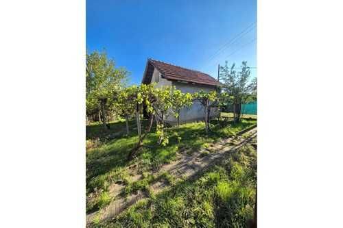 Къща в района на Плевен !