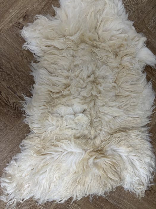 Коврик из козьей шкуры