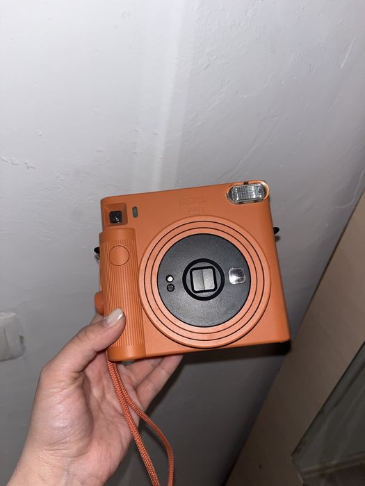 Продам instax square